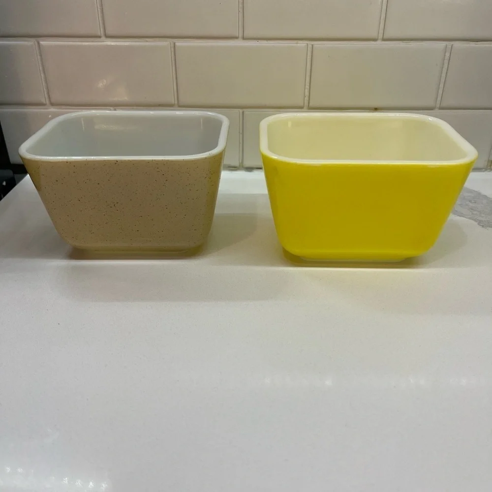 Vintage Pyrex Refrigerator Bowl Bundle 501B